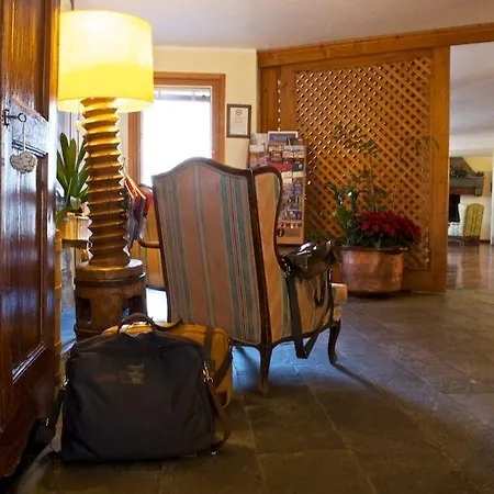Dolonne Hotell Courmayeur