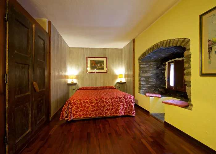 Отель Dolonne 3*