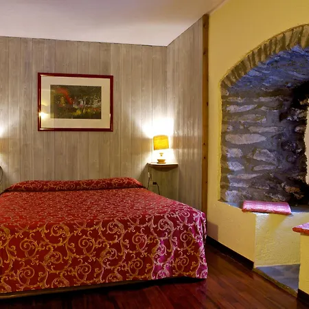 Hotel Dolonne 3*