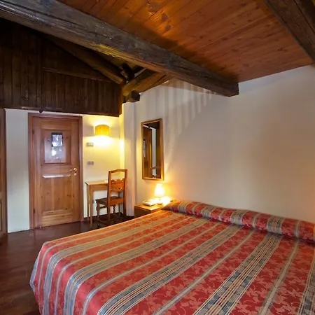 Dolonne Hotel 3*