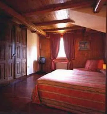 Dolonne 3*