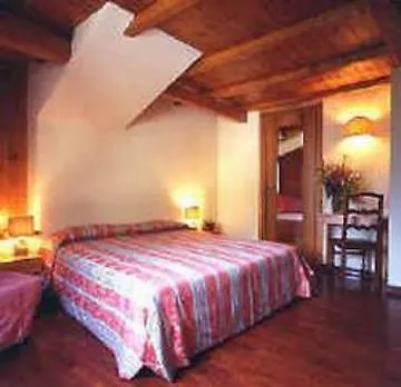 Hotel Dolonne 3*